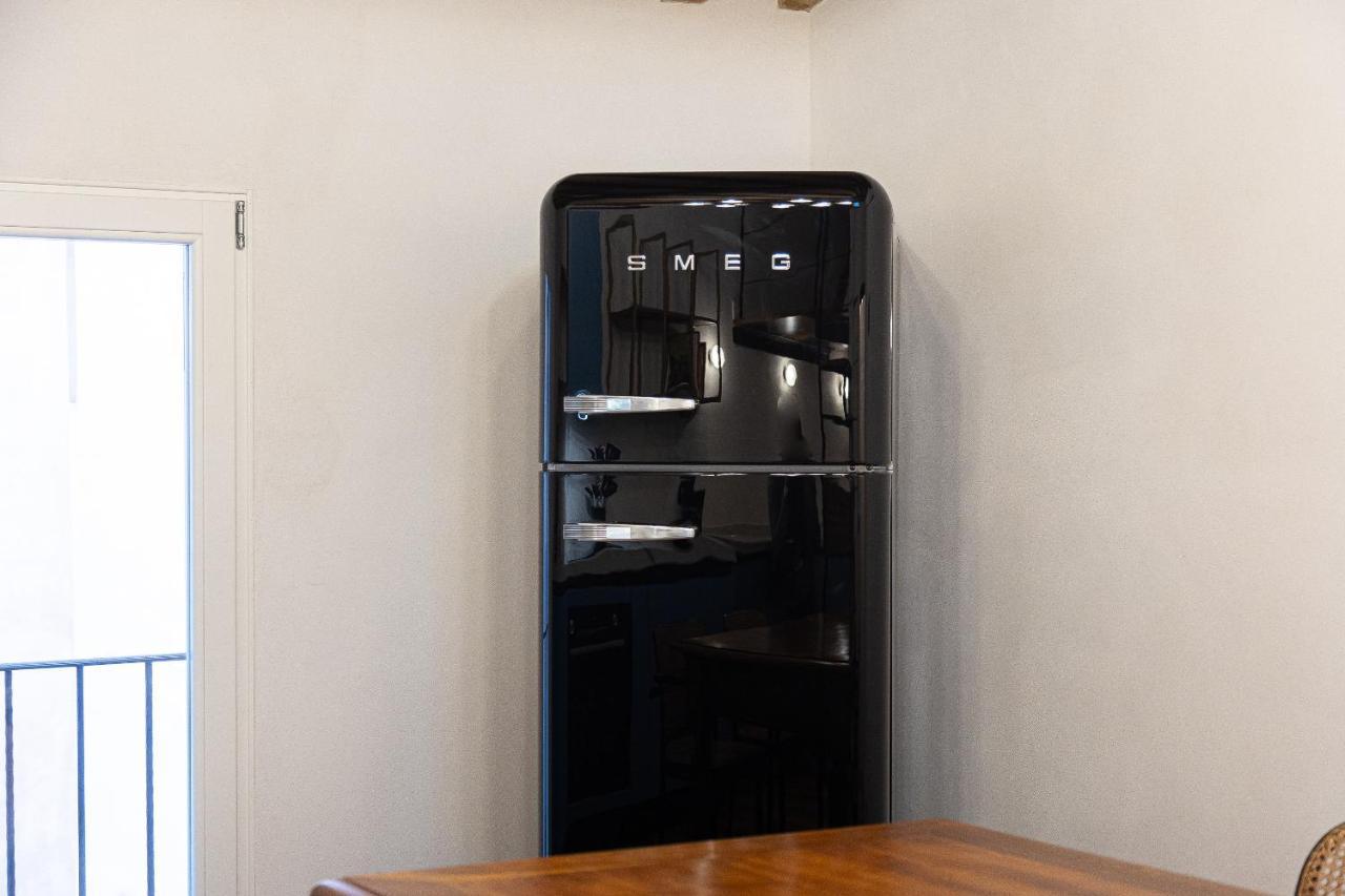 Coronari-rental In Appartement *